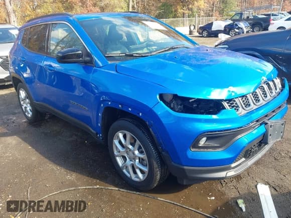 ✅ 2024 Jeep Compass Latitude Lux • VIN: 3C4NJDFN9RT153988 • Лот: 43594044. Опубликован ранее на IAAI с пробегом 15 802 миль. Бесплатный доступ к архиву аукционных продаж из США и подробный отчёт об истории автомобиля на DreamBid. Изображение 1.