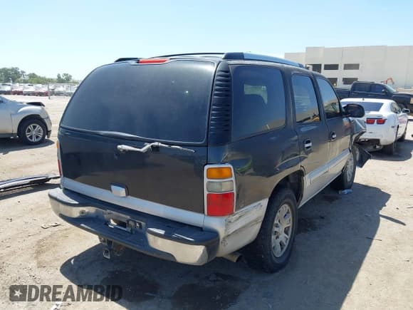 ✅ 2004 Chevrolet Tahoe LS • VIN: 1GNEC13Z24R111364 • Lot: 42842938. Listed on IAAI with 337,985 mi. Free auction sales archive from the USA and detailed vehicle history report at DreamBid. Image 4.