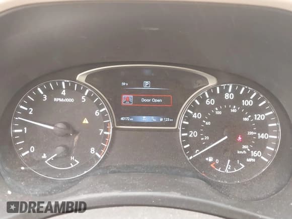 ✅ 2018 Nissan Pathfinder S • VIN: 5N1DR2MN6JC613762 • Лот: 41801757. Опубликован ранее на IAAI с пробегом 40 172 миль. Бесплатный доступ к архиву аукционных продаж из США и подробный отчёт об истории автомобиля на DreamBid. Изображение 7.