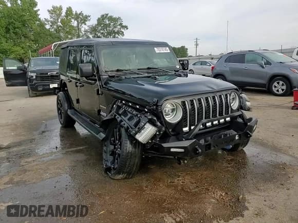 ✅ 2022 Jeep Wrangler Unlimited Sahara • VIN: 1C4JJXP61NW270878 • Lot: 70310145. Listed on Copart with 37,513 mi. Free auction sales archive from the USA and detailed vehicle history report at DreamBid. Image 15.