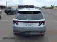 2023 Hyundai Tucson Blue z VIN KM8JBCA16PU097422, wystawiony jako IAAI lot #42138545 z przebiegiem 14 826 mil mil oraz . Historia ofert i sprzedaży dostępna na DreamBid. Obrazek 17.