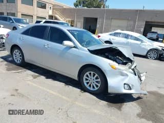 ✅ 2010 Toyota Camry LE • VIN: 4T1BK3EK8AU109603 • Лот: 43001213. Опубликован ранее на IAAI с пробегом 152 320 миль. Бесплатный доступ к архиву аукционных продаж из США и подробный отчёт об истории автомобиля на DreamBid. Изображение 1.