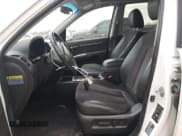 ✅ 2010 Hyundai Santa Fe • VIN: 5NMSG4AG2AH402529 • Лот: 91291095. Опубликован ранее на Copart с пробегом 269 428 миль. Бесплатный доступ к архиву аукционных продаж из США и подробный отчёт об истории автомобиля на DreamBid. Изображение 7.