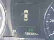 2016 Hyundai Azera Limited с VIN KMHFH4JG7GA536630, выставлен на аукционе IAAI как лот 41444129 с пробегом 128 309 миль миль и . История ставок и продаж доступна на DreamBid. Изображение 16.