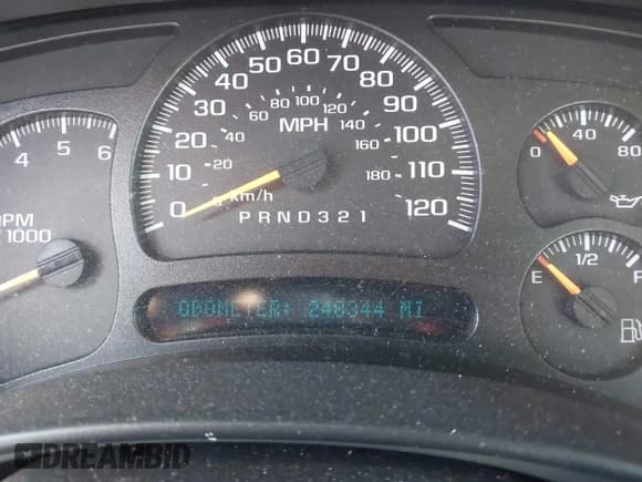 ✅ 2006 Chevrolet Suburban LS • VIN: 3GNFK16Z16G227760 • Lot: 43826010. Listed on IAAI with 248,344 mi. Free auction sales archive from the USA and detailed vehicle history report at DreamBid. Image 7.