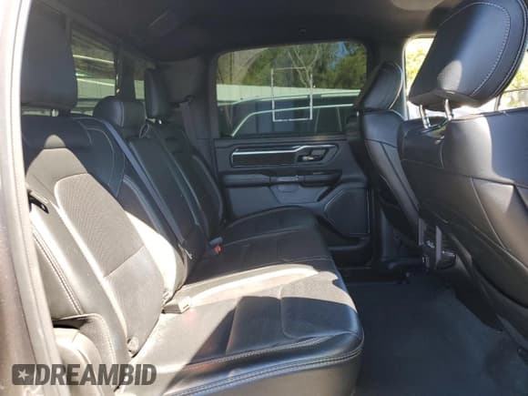 ✅ 2022 Ram 1500 Sport • VIN: 1C6SRFVT0NN312504 • Лот: 49540015. Опубликован ранее на Copart с пробегом 30 122 миль. Бесплатный доступ к архиву аукционных продаж из США и подробный отчёт об истории автомобиля на DreamBid. Изображение 10.