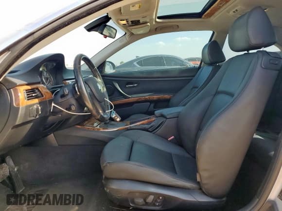 ✅ 2007 BMW 3 Series 335i • VIN: WBAWB73507P037634 • Lot: 67088395. Listed on Copart with 179,146 mi. Free auction sales archive from the USA and detailed vehicle history report at DreamBid. Image 7.