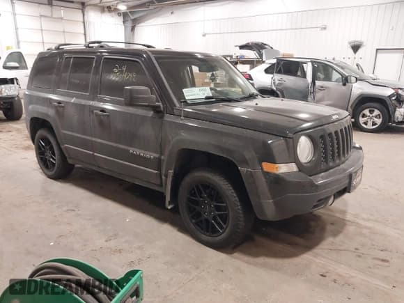 ✅ 2017 Jeep Patriot High Altitude • VIN: 1C4NJRFB3HD206451 • Lot: 41504288. Listed on IAAI with 75,097 mi. Free auction sales archive from the USA and detailed vehicle history report at DreamBid. Image 1.