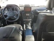 ✅ 2017 Mercedes-Benz G 63 AMG • VIN: WDCYC7DF9HX263098 • Lot: 82479514. Wystawiony na Copart z przebiegiem 32 384 mil. Bezpłatny archiwum sprzedaży aukcyjnych z USA i szczegółowy raport historii pojazdu na DreamBid. Zdjęcie 8.