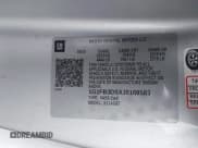 ✅ 2018 Chevrolet Camaro 1LT • VIN: 1G1FB3DSXJ0169583 • Lot: 41475295. Wystawiony na IAAI z przebiegiem 70 231 mil. Bezpłatny archiwum sprzedaży aukcyjnych z USA i szczegółowy raport historii pojazdu na DreamBid. Zdjęcie 9.