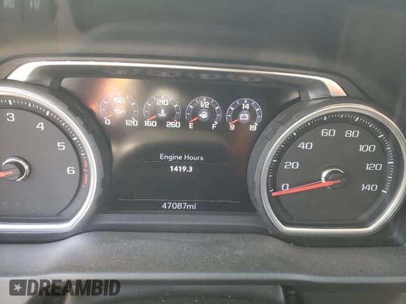 ✅ 2020 Chevrolet Silverado 1500 LTZ • VIN: 1GCUYGEL9LZ219724 • Lot: 66655174. Wystawiony na Copart z przebiegiem 47 087 mil. Bezpłatny archiwum sprzedaży aukcyjnych z USA i szczegółowy raport historii pojazdu na DreamBid. Zdjęcie 9.