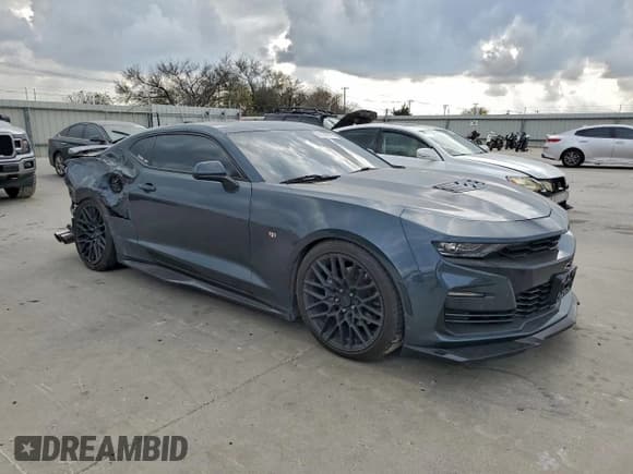 ✅ 2019 Chevrolet Camaro 2SS • VIN: 1G1FH1R74K0147572 • Лот: 93340575. Опубликован ранее на Copart с пробегом 109 877 миль. Бесплатный доступ к архиву аукционных продаж из США и подробный отчёт об истории автомобиля на DreamBid. Изображение 4.
