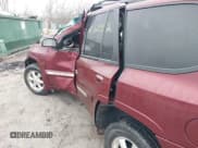 ✅ 2004 GMC Envoy SLE • VIN: 1GKDT13S742294622 • Lot: 41562352. Listed on IAAI with Not provided. Free auction sales archive from the USA and detailed vehicle history report at DreamBid. Image 18.