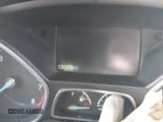 ✅ 2018 Ford Escape S • VIN: 1FMCU0F77JUA17972 • Lot: 43285177. Wystawiony na IAAI z przebiegiem 131 379 mil. Bezpłatny archiwum sprzedaży aukcyjnych z USA i szczegółowy raport historii pojazdu na DreamBid. Zdjęcie 14.