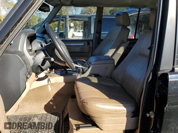 ✅ 1995 Land Rover Range Rover County • VIN: SALHC1341SA656079 • Лот: 81966274. Опубликован ранее на Copart с пробегом 36 142 миль. Бесплатный доступ к архиву аукционных продаж из США и подробный отчёт об истории автомобиля на DreamBid. Изображение 7.