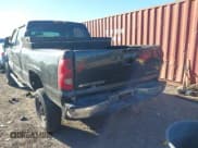 ✅ 2004 Chevrolet Silverado 2500HD LS • VIN: 1GCHC23U64F240015 • Лот: 41489933. Опубликован ранее на IAAI с пробегом 460 307 миль. Бесплатный доступ к архиву аукционных продаж из США и подробный отчёт об истории автомобиля на DreamBid. Изображение 6.