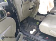 ✅ 2007 Jeep Wrangler Unlimited Sahara • VIN: 1J4GA59117L162954 • Lot: 42709530. Listed on IAAI with Not provided. Free auction sales archive from the USA and detailed vehicle history report at DreamBid. Image 11.