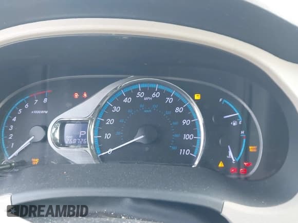 ✅ 2011 Toyota Sienna XLE AAS • VIN: 5TDYK3DC7BS121451 • Lot: 43174564. Listed on IAAI with 268,726 mi. Free auction sales archive from the USA and detailed vehicle history report at DreamBid. Image 7.