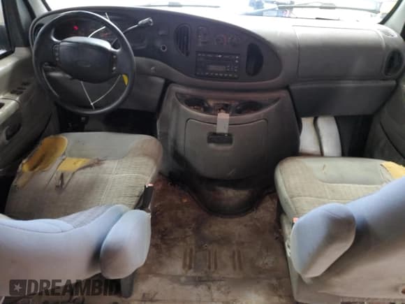 ✅ 1998 Ford Econoline Wagon XL • VIN: 1FBSS31L1WHA95941 • Lot: 85722674. Listed on Copart with 235,498 mi. Free auction sales archive from the USA and detailed vehicle history report at DreamBid. Image 8.