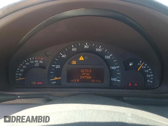 ✅ 2004 Mercedes-Benz C 230 Kompressor • VIN: WDBRF40J04A628791 • Lot: 52890795. Wystawiony na Copart z przebiegiem 247 386 mil. Bezpłatny archiwum sprzedaży aukcyjnych z USA i szczegółowy raport historii pojazdu na DreamBid. Zdjęcie 9.