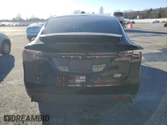 ✅ 2023 Tesla Model X Plaid • VIN: 7SAXCBE60PF385654 • Lot: 87193414. Wystawiony na Copart z przebiegiem 30 184 mil. Bezpłatny archiwum sprzedaży aukcyjnych z USA i szczegółowy raport historii pojazdu na DreamBid. Zdjęcie 6.