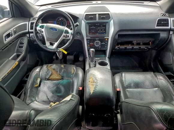 ✅ 2013 Ford Explorer Limited • VIN: 1FM5K7F83DGA10097 • Lot: 93603525. Wystawiony na Copart z przebiegiem 294 547 mil. Bezpłatny archiwum sprzedaży aukcyjnych z USA i szczegółowy raport historii pojazdu na DreamBid. Zdjęcie 8.