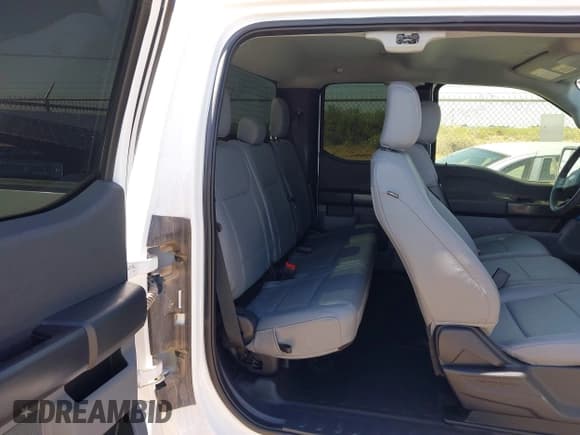✅ 2022 Ford F-150 XL • VIN: 1FTEX1EPXNKF07478 • Lot: 42381490. Listed on IAAI with 73,164 mi. Free auction sales archive from the USA and detailed vehicle history report at DreamBid. Image 8.