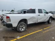 ✅ 2021 Ram 2500 Tradesman • VIN: 3C6UR5HJ7MG597531 • Lot: 71814665. Wystawiony na Copart z przebiegiem 101 045 mil. Bezpłatny archiwum sprzedaży aukcyjnych z USA i szczegółowy raport historii pojazdu na DreamBid. Zdjęcie 3.