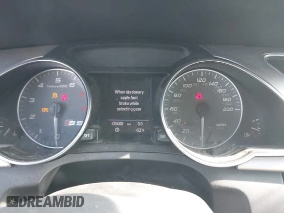 ✅ 2010 Audi S5 Prestige • VIN: WAUVVAFR2AA052208 • Лот: 41656142. Опубликован ранее на IAAI с пробегом 135 008 миль. Бесплатный доступ к архиву аукционных продаж из США и подробный отчёт об истории автомобиля на DreamBid. Изображение 7.