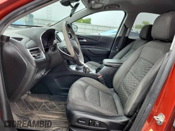 2020 Chevrolet Equinox LT с VIN 2GNAXUEV4L6141216, выставлен на аукционе Copart как лот 71717885 с пробегом 65 185 миль миль и Списание • Salvage title. История ставок и продаж доступна на DreamBid. Изображение 7.