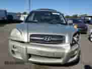 ✅ 2006 Hyundai Tucson GLS • VIN: KM8JN72D86U286059 • Lot: 79976204. Wystawiony na Copart z przebiegiem 111 999 mil mil. Skorzystaj z bezpłatnego archiwum sprzedaży aukcyjnych z USA i zobacz szczegółowy raport historii pojazdu na DreamBid. Zdjęcie 5.