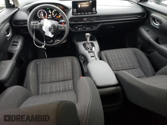 ✅ 2024 Honda HR-V LX • VIN: 3CZRZ2H33RM701224 • Lot: 40658154. Listed on Copart with 2,173 mi. Free auction sales archive from the USA and detailed vehicle history report at DreamBid. Image 8.