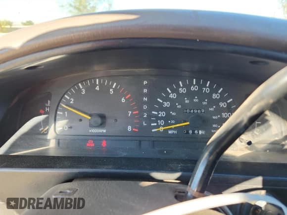 ✅ 1996 Toyota Tacoma • VIN: 4TAVN52N7TZ133900 • Lot: 90624055. Listed on Copart with 304,969 mi. Free auction sales archive from the USA and detailed vehicle history report at DreamBid. Image 9.