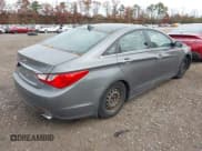 ✅ 2012 Hyundai Sonata SE • VIN: 5NPEC4AB8CH441662 • Лот: 43575168. Опубликован ранее на IAAI с пробегом 146 675 миль. Бесплатный доступ к архиву аукционных продаж из США и подробный отчёт об истории автомобиля на DreamBid. Изображение 4.