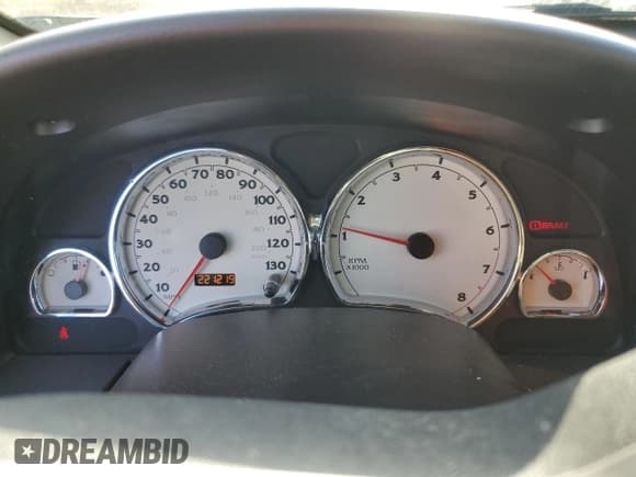 ✅ 2005 Saturn VUE • VIN: 5GZCZ53415S814988 • Lot: 42877145. Wystawiony na Copart z przebiegiem 221 219 mil. Bezpłatny archiwum sprzedaży aukcyjnych z USA i szczegółowy raport historii pojazdu na DreamBid. Zdjęcie 9.