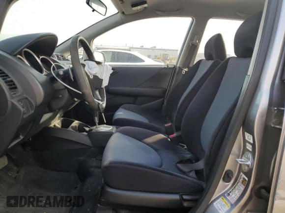 ✅ 2007 Honda Fit Sport • VIN: JHMGD38647S028183 • Lot: 85389165. Listed on Copart with 89,026 mi. Free auction sales archive from the USA and detailed vehicle history report at DreamBid. Image 7.