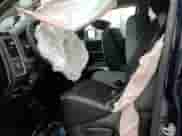 2013 Ram 1500 ST z VIN 1C6RR7FT0DS596316, wystawiony jako Copart lot #83477994 z przebiegiem Nie podano mil oraz Nie do naprawy • Non repairable. Historia ofert i sprzedaży dostępna na DreamBid. Obrazek 7.