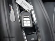 ✅ 2017 Honda HR-V EX-L • VIN: 3CZRU5H74HM723265 • Лот: 43691836. Опубликован ранее на IAAI с пробегом 108 985 миль. Бесплатный доступ к архиву аукционных продаж из США и подробный отчёт об истории автомобиля на DreamBid. Изображение 11.