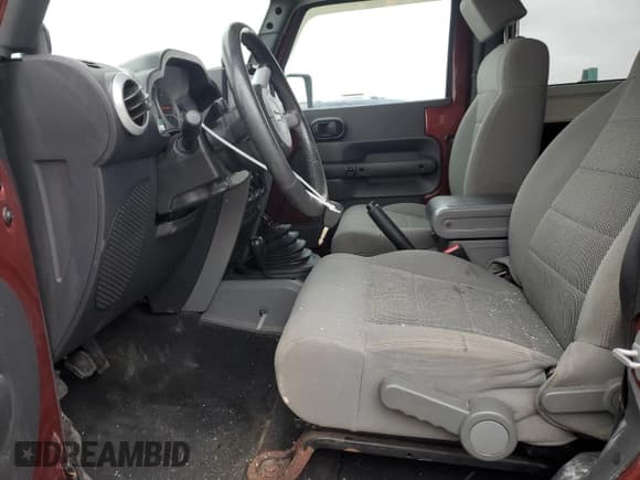 ✅ 2008 Jeep Wrangler Sahara • VIN: 1J4FA54128L561392 • Lot: 50216865. Listed on Copart with 183,825 mi. Free auction sales archive from the USA and detailed vehicle history report at DreamBid. Image 7.