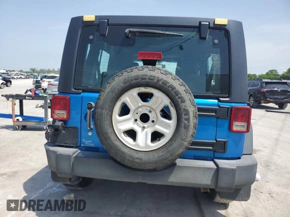 ✅ 2016 Jeep Wrangler Unlimited Sport RHD • VIN: 1C4BJWKG8GL307167 • Lot: 57186605. Listed on Copart with 182,213 mi. Free auction sales archive from the USA and detailed vehicle history report at DreamBid. Image 6.