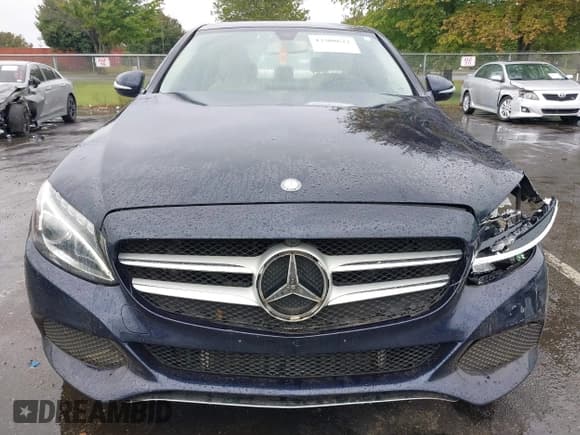 ✅ 2015 Mercedes-Benz C 300 Luxury • VIN: 55SWF4KB4FU088140 • Lot: 43308622. Listed on IAAI with 125,381 mi. Free auction sales archive from the USA and detailed vehicle history report at DreamBid. Image 12.