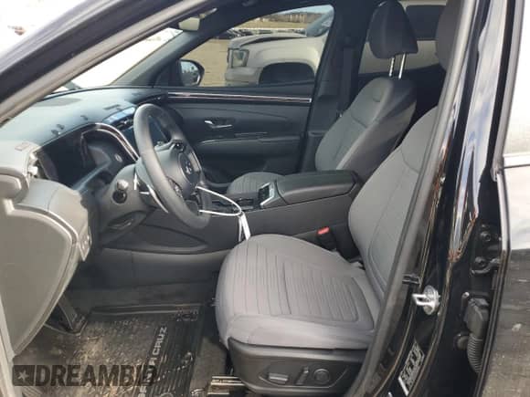 2023 Hyundai Santa Cruz SEL Premium с VIN 5NTJDDAF6PH041783, выставлен на аукционе Copart как лот 86021284 с пробегом 22 926 миль миль и Списание • Salvage title. История ставок и продаж доступна на DreamBid. Изображение 7.