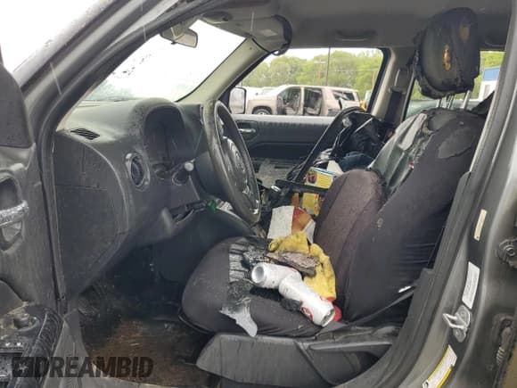 ✅ 2013 Jeep Patriot Sport • VIN: 1C4NJRBB7DD165306 • Lot: 56982815. Listed on Copart with Not provided. Free auction sales archive from the USA and detailed vehicle history report at DreamBid. Image 7.