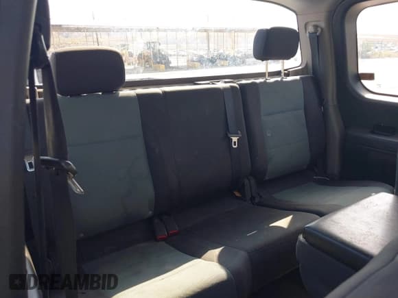 ✅ 2004 Nissan Titan XE • VIN: 1N6AA06A24N570024 • Lot: 43305111. Listed on IAAI with Not provided. Free auction sales archive from the USA and detailed vehicle history report at DreamBid. Image 8.
