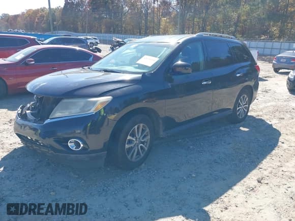 ✅ 2016 Nissan Pathfinder Platinum • VIN: 5N1AR2MN4GC638929 • Lot: 43616208. Listed on IAAI with 263,072 mi. Free auction sales archive from the USA and detailed vehicle history report at DreamBid. Image 2.