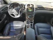 ✅ 2014 Chevrolet Malibu LTZ • VIN: 1G11H5SL0EF220673 • Lot: 86808265. Wystawiony na Copart z przebiegiem 137 774 mil. Bezpłatny archiwum sprzedaży aukcyjnych z USA i szczegółowy raport historii pojazdu na DreamBid. Zdjęcie 8.