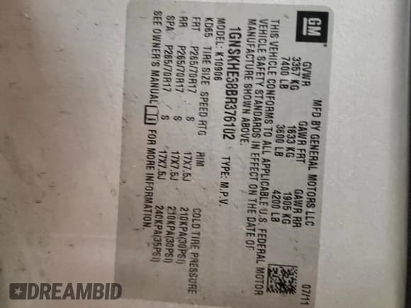 ✅ 2011 Chevrolet Suburban LS • VIN: 1GNSKHE38BR376102 • Lot: 87832845. Listed on Copart with 167,664 mi. Free auction sales archive from the USA and detailed vehicle history report at DreamBid. Image 14.