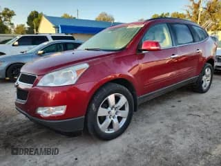 ✅ 2012 Chevrolet Traverse 1LT • VIN: 1GNKRGED7CJ364778 • Lot: 86067885. Wystawiony na Copart z przebiegiem 272 949 mil. Bezpłatny archiwum sprzedaży aukcyjnych z USA i szczegółowy raport historii pojazdu na DreamBid. Zdjęcie 1.