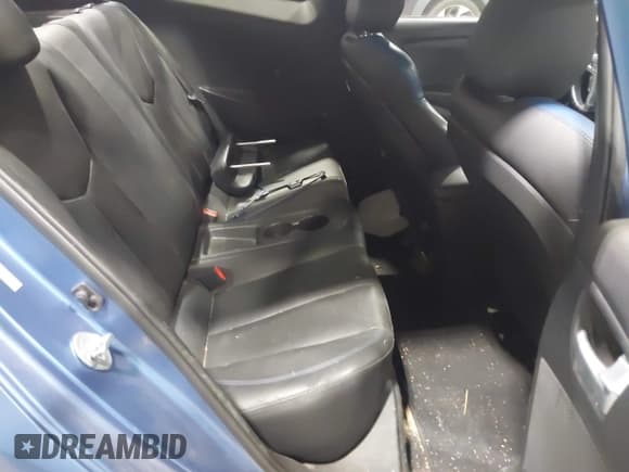 ✅ 2016 Hyundai Veloster Turbo Rally Edition • VIN: KMHTC6AE9GU261241 • Lot: 43283522. Wystawiony na IAAI z przebiegiem 143 991 mil. Bezpłatny archiwum sprzedaży aukcyjnych z USA i szczegółowy raport historii pojazdu na DreamBid. Zdjęcie 8.