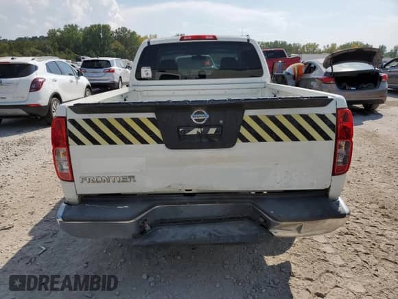 2014 Nissan Frontier S z VIN 1N6BD0CT2EN721916, wystawiony jako Copart lot #81115205 z przebiegiem 189 132 mil mil oraz Czysty tytuł • Clean title. Historia ofert i sprzedaży dostępna na DreamBid. Obrazek 6.